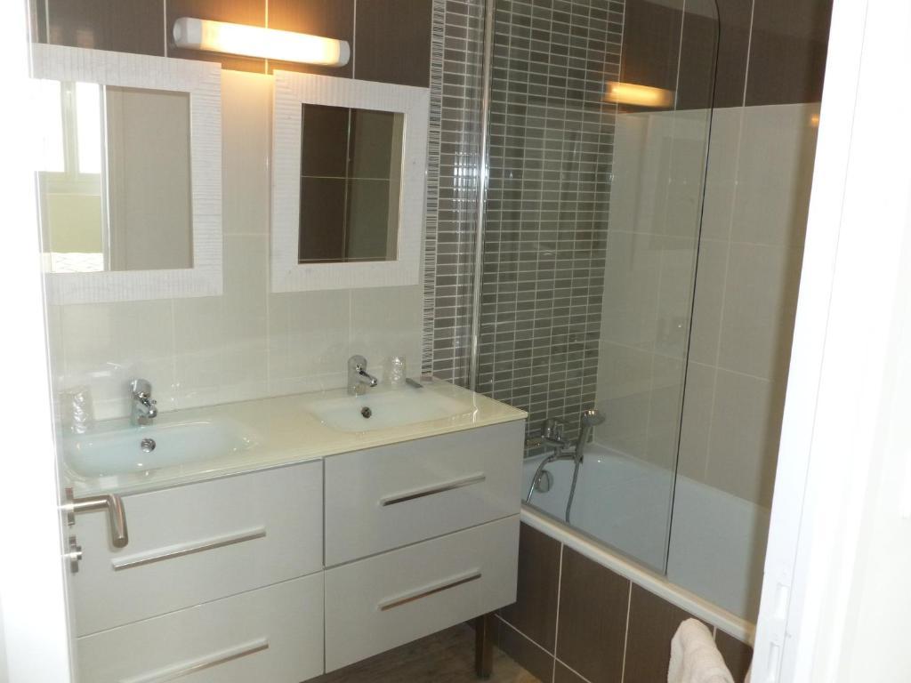Hotel Jersey بارنفيل-كارتريت الغرفة الصورة